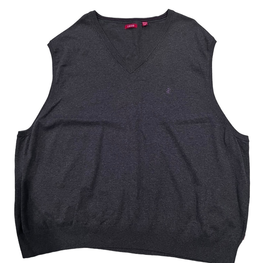 Izod men’s sweater vest *BOGO*